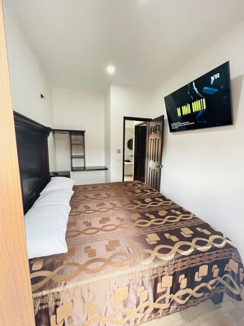 Family Room, 2 Bedrooms, Non Smoking, Private Bathroom | Free WiFi, bed sheets