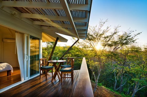 Deluxe Bungalow, 1 King Bed, Terrace, Ocean View | Terrace/patio