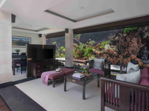 Suite Private Pool Villa | Living area | 37-inch plasma TV with cable channels, TV