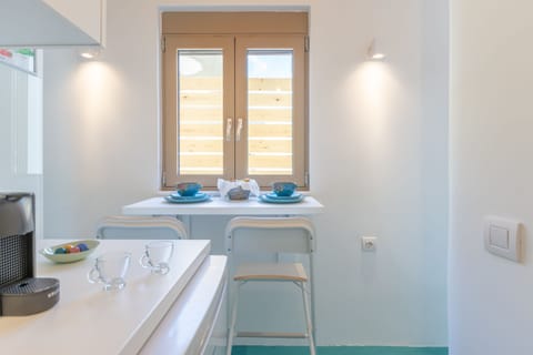 Design Loft (C) | Private kitchen | Fridge, oven, stovetop, espresso maker