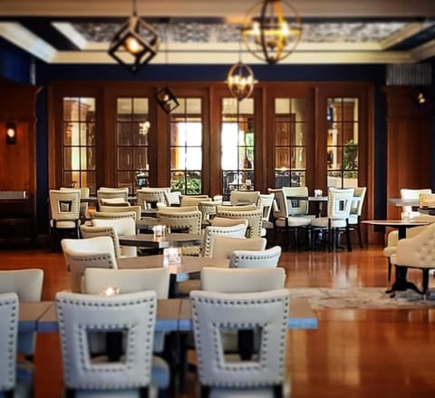 Alfresco dining, open select days