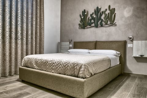 Standard Double Room, 1 Queen Bed | Egyptian cotton sheets, premium bedding, down comforters