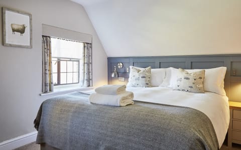 Standard Double Room, Ensuite, Courtyard View | 1 bedroom