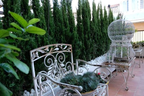 Deluxe Double Room, 1 Queen Bed with Sofa bed, Terrace (with Sofabed. Camera 3) | Terrace/patio