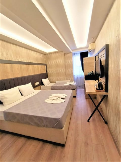 Deluxe Single Room | Egyptian cotton sheets, premium bedding, individually decorated
