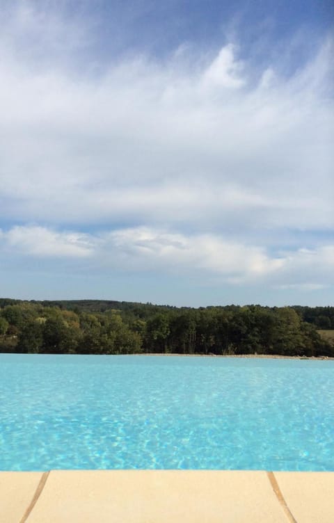 Seasonal outdoor pool, pool umbrellas, sun loungers