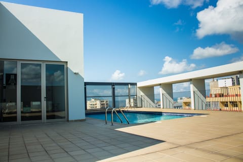 Rooftop pool