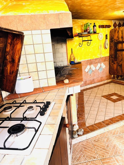 Apartment, 3 Bedrooms | Terrace/patio