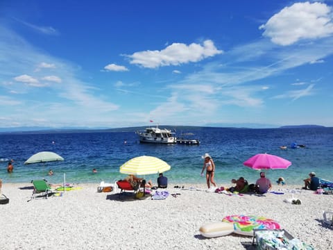 Beach nearby, scuba diving, snorkeling