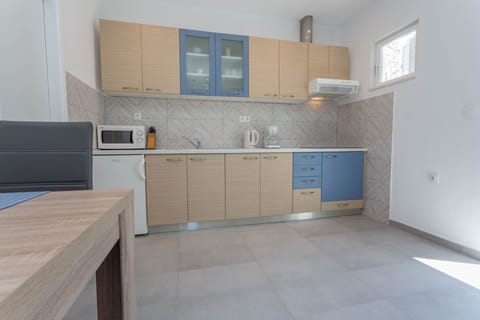 Superior Apartment | Private kitchen | Fridge, electric kettle