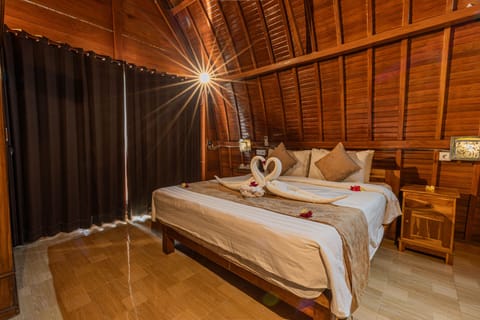 Deluxe Bungalow, Garden View | Minibar, soundproofing, free WiFi, bed sheets