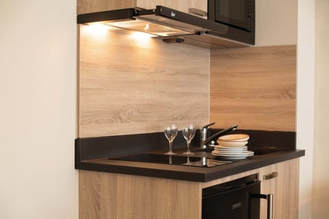 Apartment | Private kitchen | Eco-friendly cleaning products