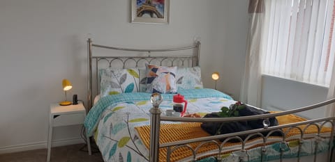 House, 3 bedrooms | Iron/ironing board, free WiFi, bed sheets