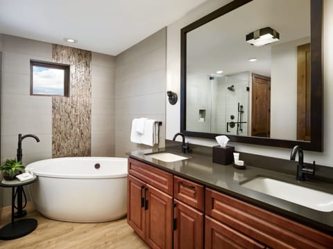 Villa, 1 Bedroom | Bathroom | Designer toiletries, hair dryer, towels, soap