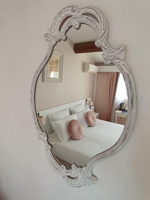 Economy Double Room | Premium bedding, cribs/infant beds, rollaway beds, free WiFi