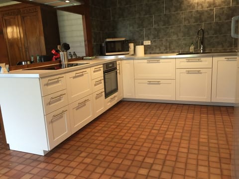 Shared fridge, microwave