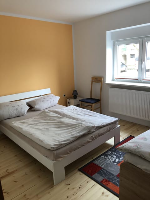 Basic Condo, 2 Bedrooms | Free WiFi, bed sheets