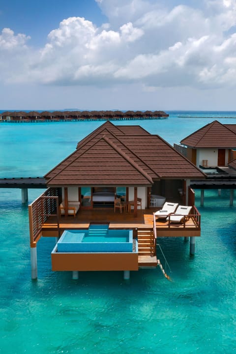 Private pool