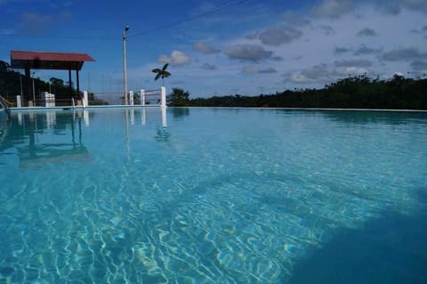 2 outdoor pools