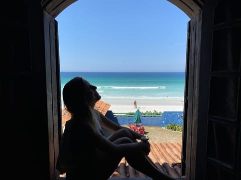 Superior Studio Suite, Sea View | In-room safe, bed sheets, wheelchair access