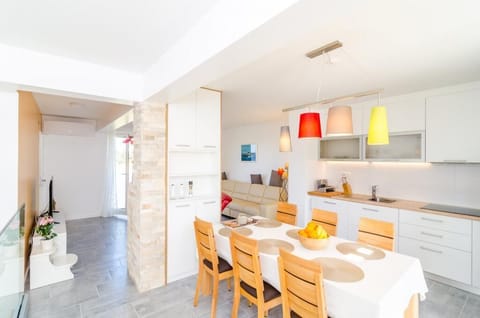 Apartment (2 bed apt,balcony,sea view) | Living room | LCD TV