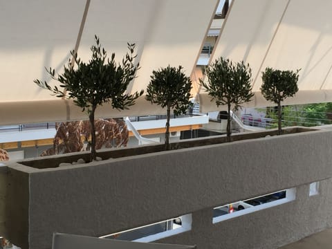 Luxury Apartment, 2 Bedrooms, 2 Bathrooms | Terrace/patio