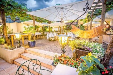 Sundeck