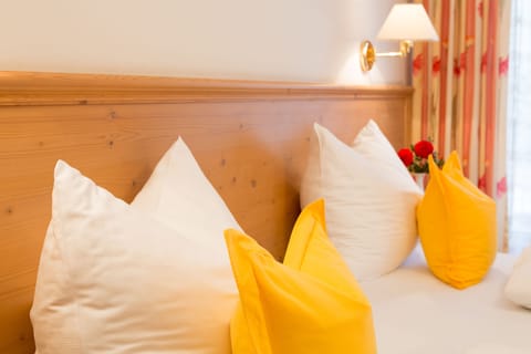 Standard Room | In-room safe, desk, cribs/infant beds, free WiFi