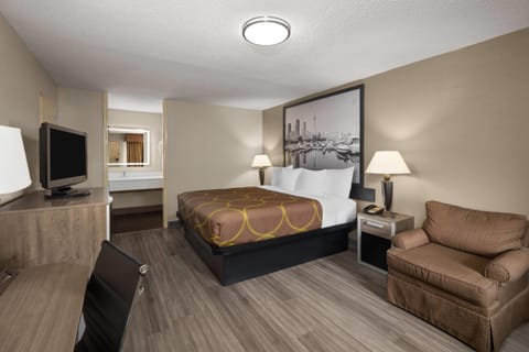 Desk, iron/ironing board, free cribs/infant beds, free WiFi