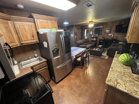 Guest Home | Private kitchen | Full-size fridge, microwave, oven, stovetop