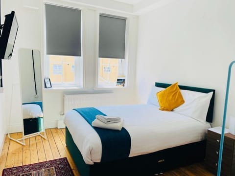 Towels, toilet paper