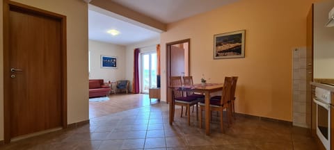 Apartment (A3) | Private kitchen | Fridge, stovetop, espresso maker, coffee/tea maker