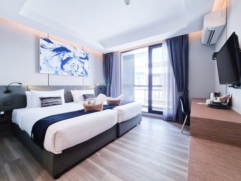 Deluxe Double or Twin Room | Iron/ironing board, free WiFi, bed sheets