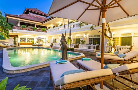 Outdoor pool, open 6:00 AM to 8:00 PM, pool umbrellas, sun loungers