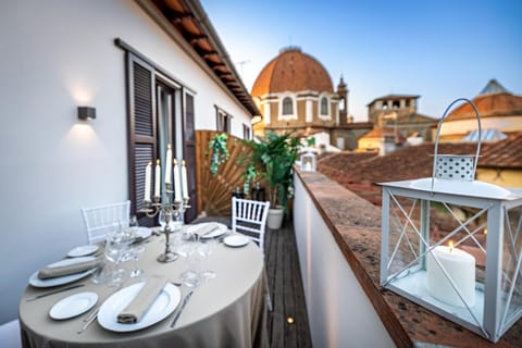 Junior Suite, City View (Duomo) | Room amenity