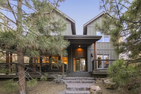 House, 4 Bedrooms | Exterior