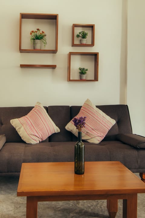 Apartment, 2 Bedrooms | Living area