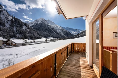 Family Apartment | Mountain view