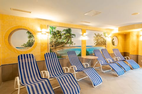 Massage/treatment rooms