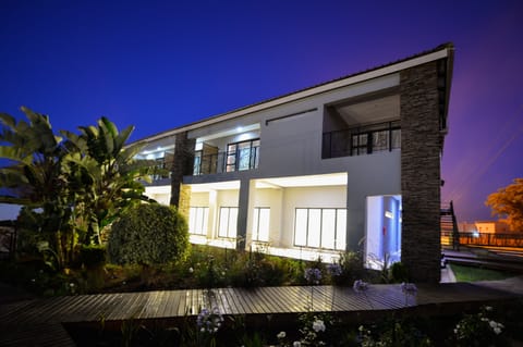 Front of property - evening/night