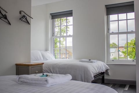 Blackout drapes, soundproofing, free WiFi, bed sheets