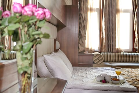 Superior Double Room | Hypo-allergenic bedding, individually decorated, individually furnished