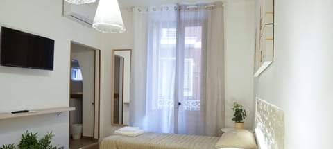 Deluxe Double or Twin Room | Premium bedding, down comforters, individually furnished