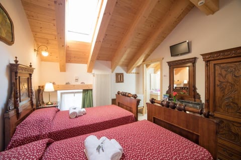 Double or Twin Room, Balcony, Mountain View (Mansard) | In-room safe, desk, blackout drapes, soundproofing