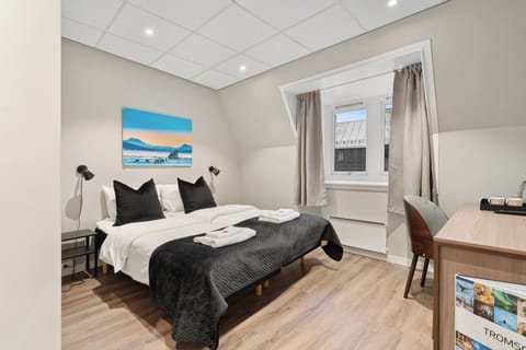 Double Room | Hypo-allergenic bedding, individually decorated, individually furnished