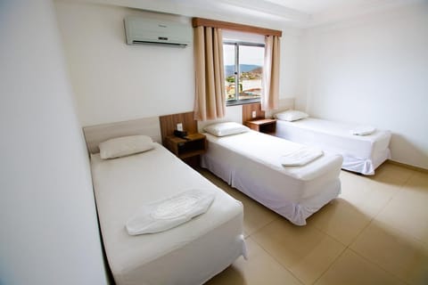 Desk, blackout drapes, free WiFi, bed sheets