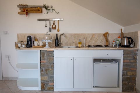 Comfort Apartment, 1 Bedroom, Balcony, Sea View | Private kitchen | Shared fridge