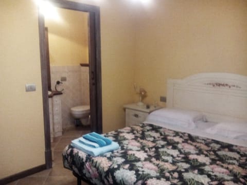 Individually decorated, individually furnished, desk, laptop workspace