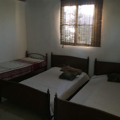 Basic Cottage | Laptop workspace, WiFi (free), individually decorated