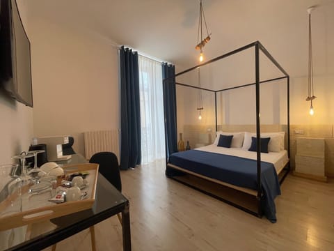 Deluxe Room, Balcony | Desk, soundproofing, free WiFi, bed sheets